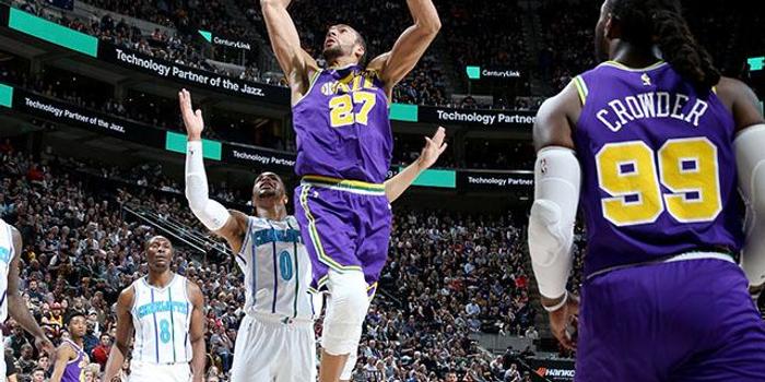  戈贝尔18篮板爵士力克魔术  